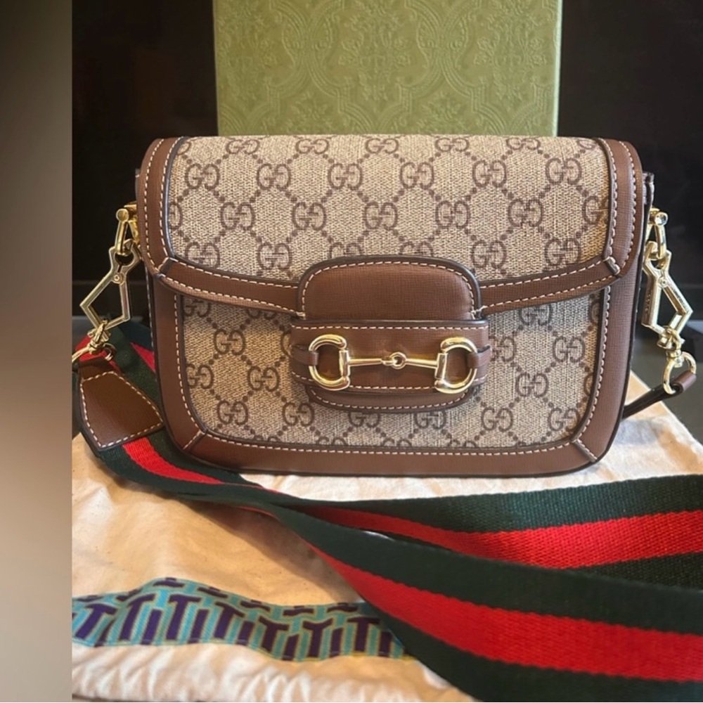 GG Crossbody